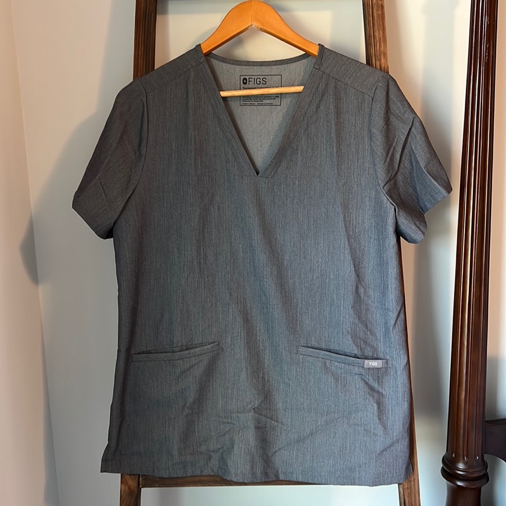 FIGS Graphite Casma Scrub Top